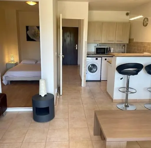 Apartment Superbe 2p Proche Plages - Piscine