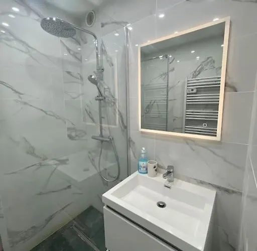 Superbe 2p Proche Plages - Piscine Apartment Juan-les-Pins